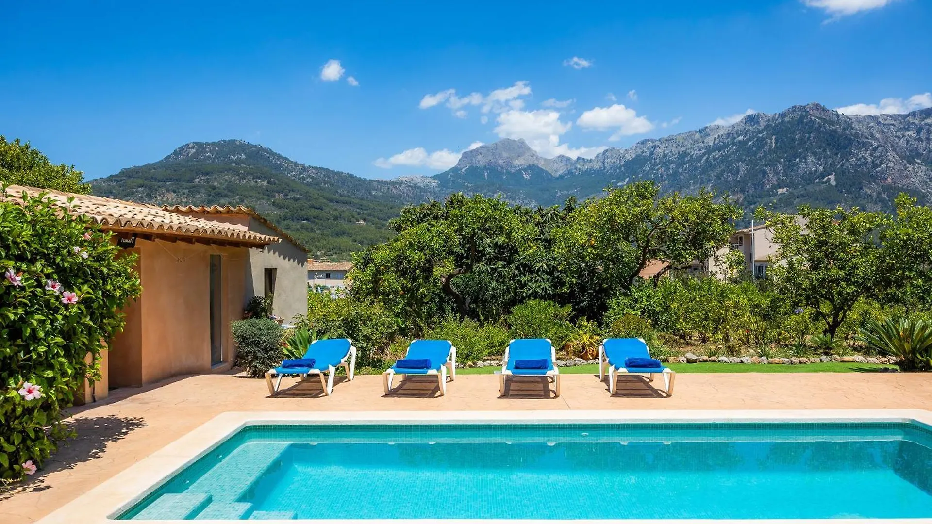 Villa Frontera Sóller Nyaraló
